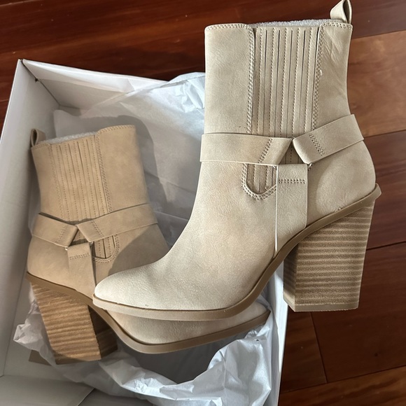 NWT DV Dolce Vita Nilano western Boots size 8 - Picture 3 of 6